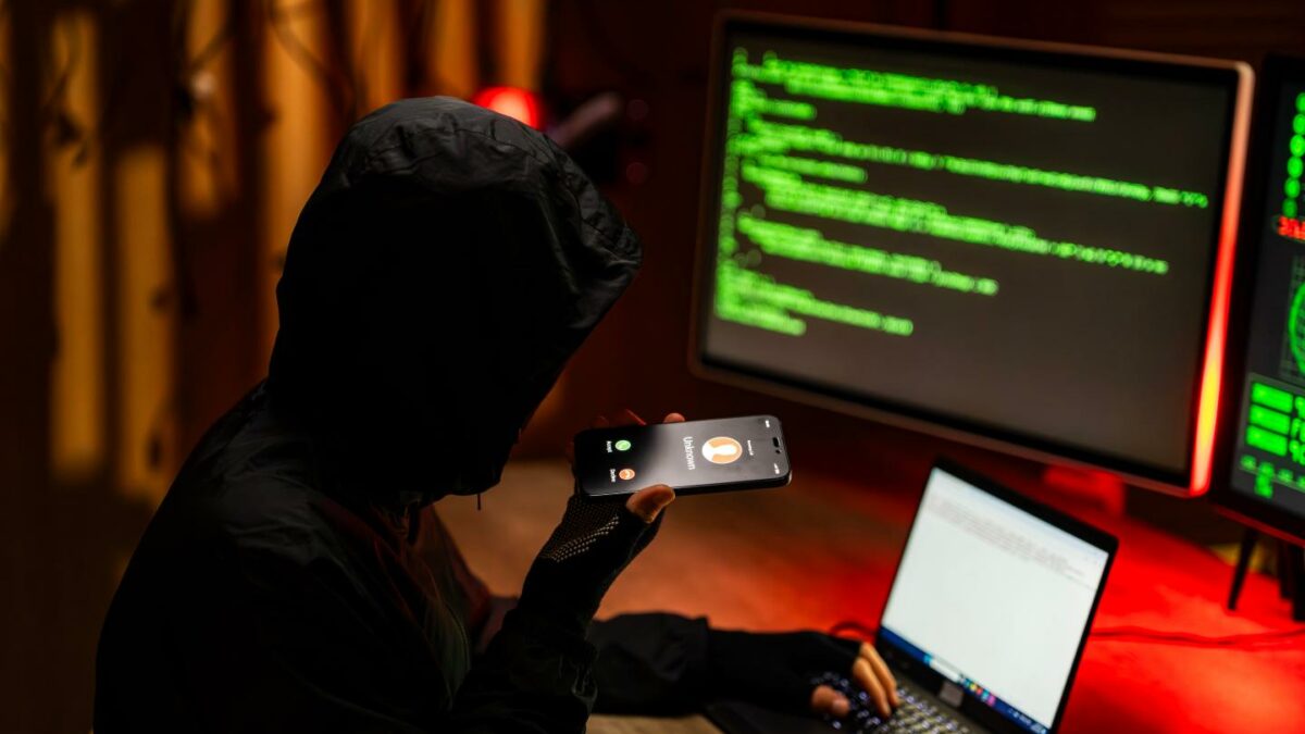 Scammers used AI to clone her daughter’s voice and fake a kidnapping. A voice expert says every family now needs a safe word