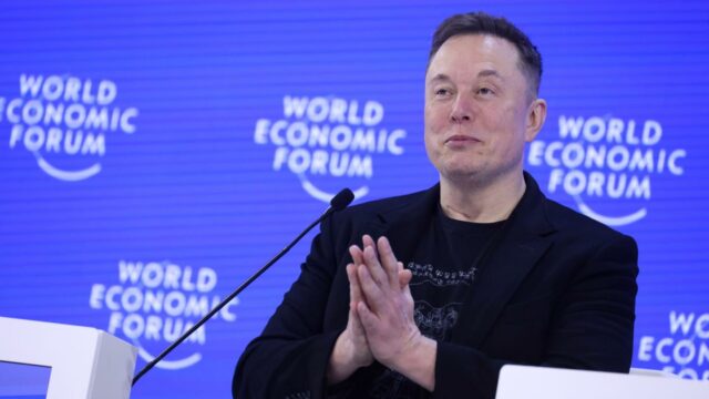 SpaceX revenue surges to $7.8 billion, blowing past Wall Street expectations by nearly $1 billion